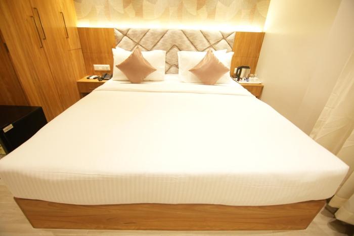 hotel teesta stay kolkata