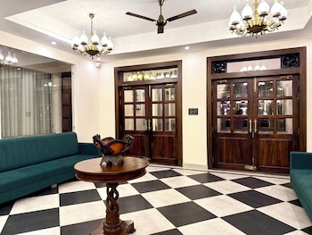 Rambagh Resort Gwalior,,3 star