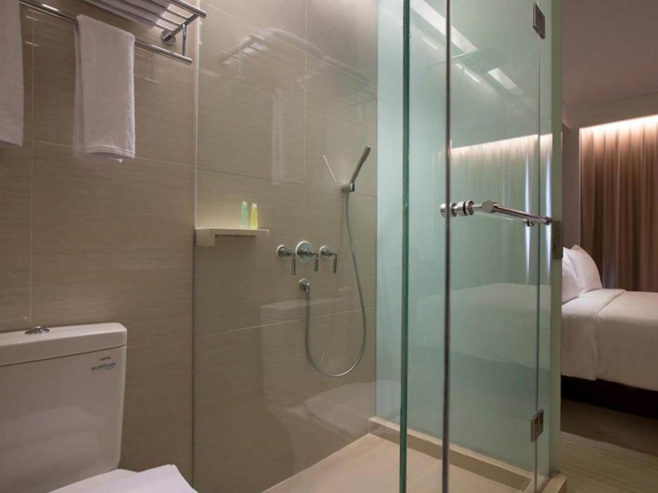 hotel santika premiere hayam wuruk