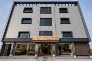 hotel luxury palace vrindavan