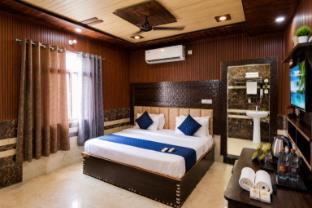 hotel luxury palace vrindavan