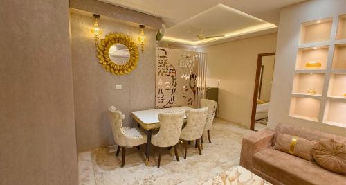 jaltara stays bapu nagar jaipur
