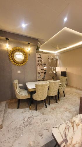 jaltara stays bapu nagar jaipur