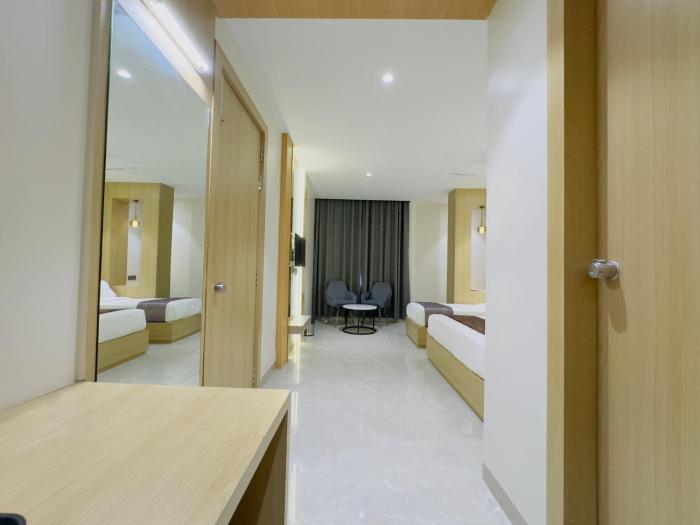 travinities hotel avni palace