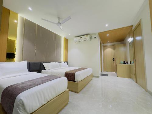 travinities hotel avni palace