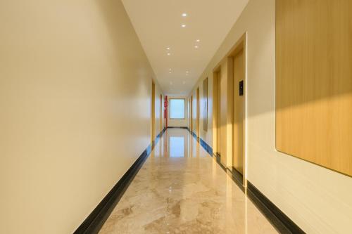 travinities hotel avni palace