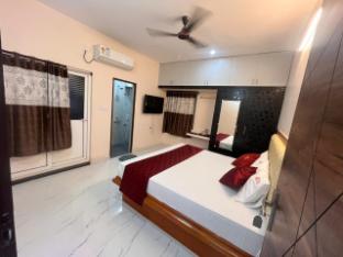 ses naga cottage
