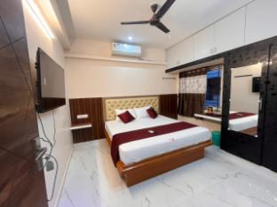 ses naga cottage