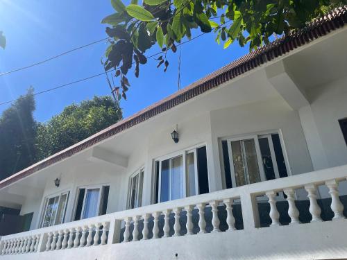 lemos cafe and homestay
