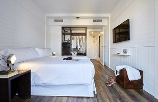 hotel delamar adults only