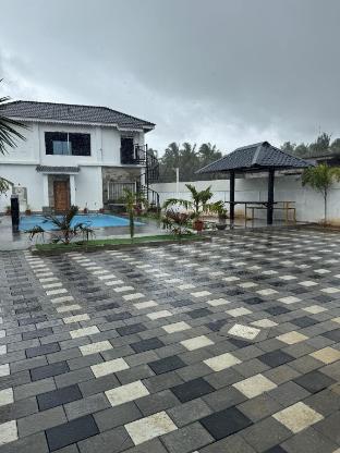 riya homestay