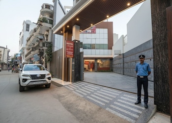 hotel shagun and banquets i rohini