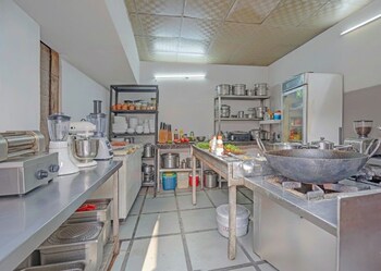 hotel shagun and banquets i rohini