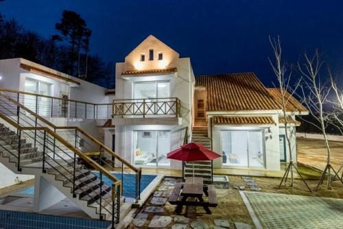 Meteora Pension,,4 star