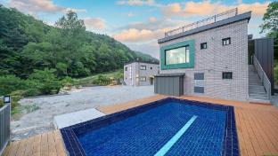 antogether kids pool villa
