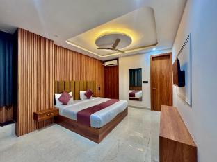hotel sky lite
