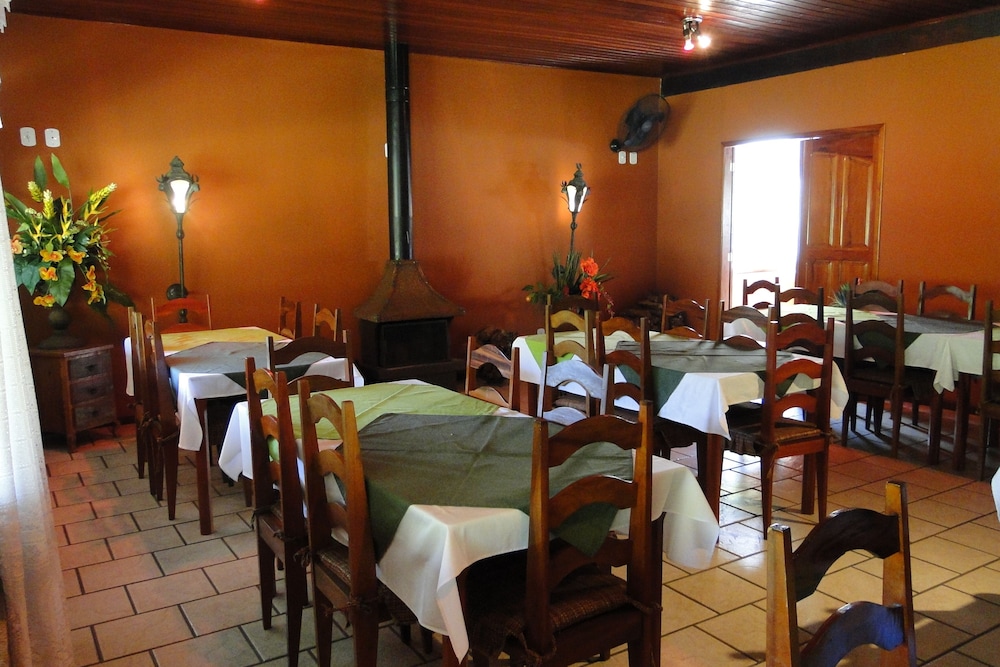 hotel dos bretoes