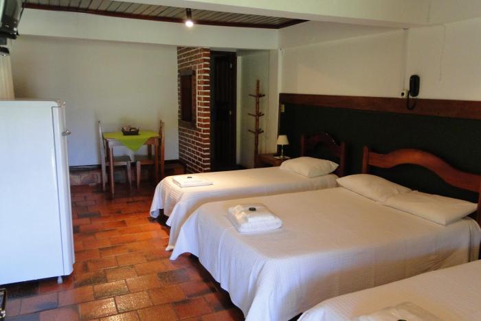 hotel dos bretoes
