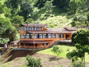 Hotel Dos Bretoes,Sapucaia>>Alem Paraiba,3 star