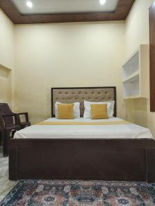 varanasi paying guest house assi ghat