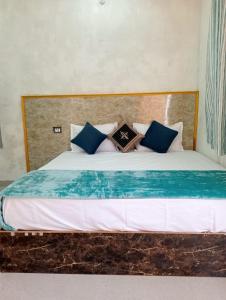 varanasi paying guest house assi ghat