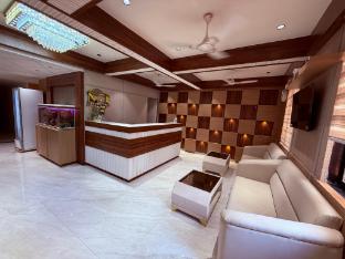 hotel classic badlapur