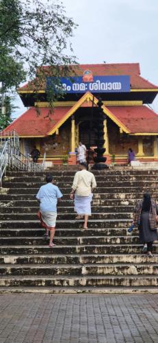 brundhavan peaceful villa in kottayam