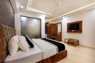 opo premium delhi aerocity