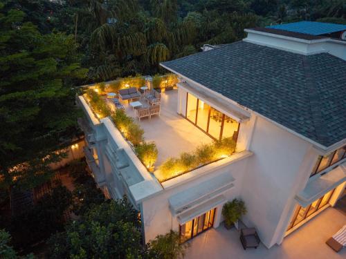 ama stays and trails hermitage villa kolkata