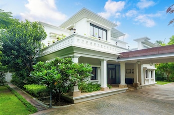 ama stays and trails hermitage villa kolkata