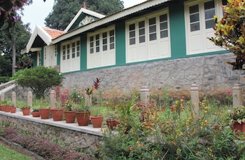 ama stays and trails fairholme bungalow yercaud