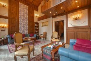 blusalzz terrah hills resort dalhousie