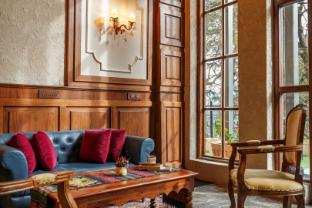 blusalzz terrah hills resort dalhousie