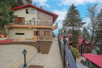 blusalzz terrah hills resort dalhousie