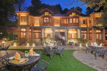 blusalzz terrah hills resort dalhousie