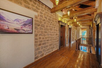Blusalzz Terrah Hills Resort, Dalhousie,,3 star