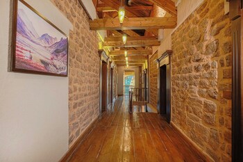 blusalzz terrah hills resort dalhousie