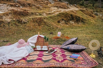 blusalzz terrah hills resort dalhousie