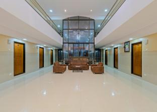 The Solapur Inn Hotel,,3 star