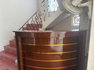 super hotel o red moon residency