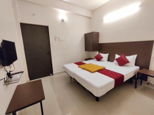 Super Hotel O Red Moon Residency,,4 star