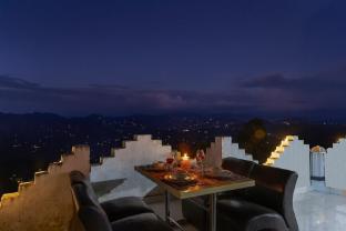 The Castle Villa Kufri,,3 star