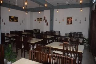 The Castle Villa Kufri,,3 star