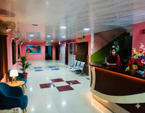 Alkapuri Guest House,,5 star