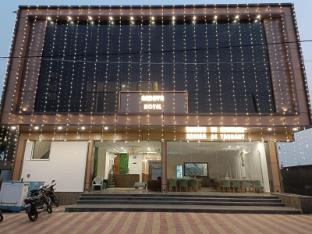 aadhya hotel and adhira restaurant