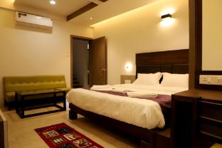 lotus lodge kalmath maharashtra