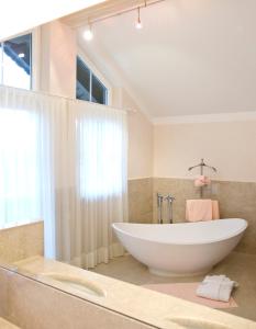 neuhaus zillertal resort
