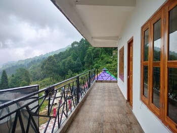 Rupsadeya Homestay Sittong,,4 star