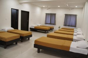 hotel aditya