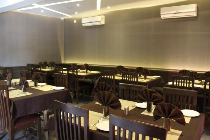 hotel aditya